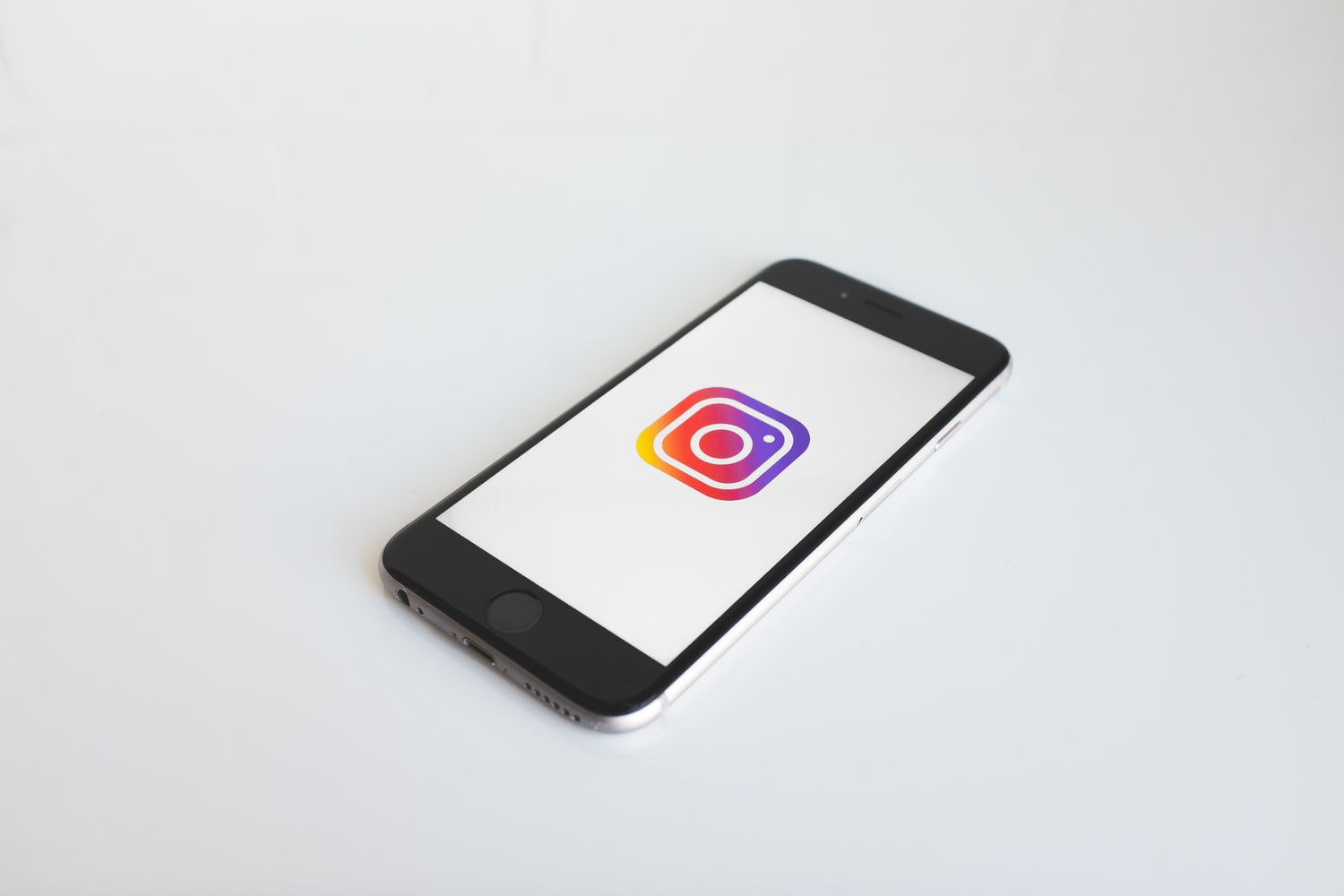 Instagram Privacy: The Things to Know and How To Adjust Them